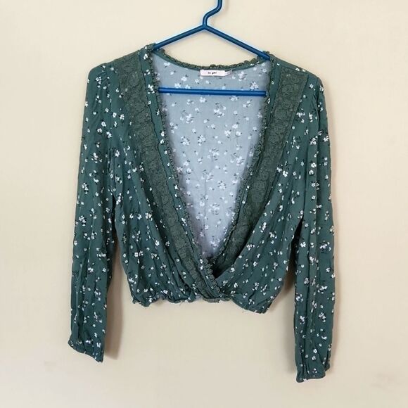 Mi Ami Green Floral Wrap Top Size S - Picture 2 of 11